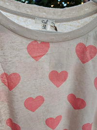 **PLUS SIZE ONLY** Make My Heart Happy T-Shirt